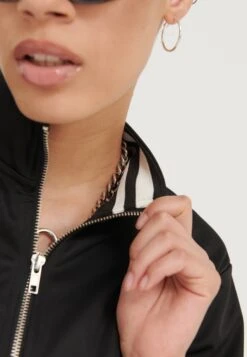 Even&Odd Chaquetas Bomber - Black -Tienda General De Moda 744089ea1dcc4ee0a9c4ad087e2035ad