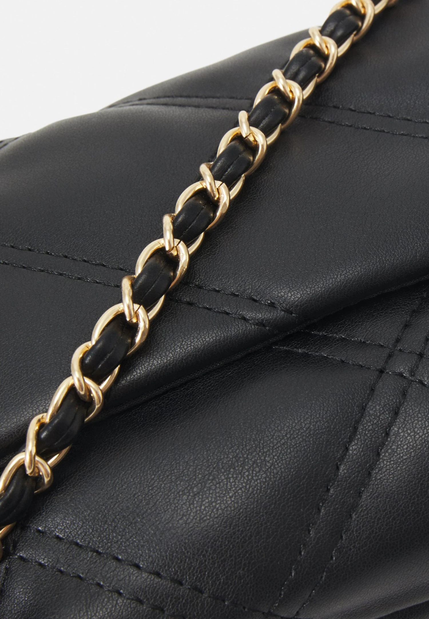 Even&Odd Bandolera - Black 6 Even&Odd Bandolera - Black - Imagen 4